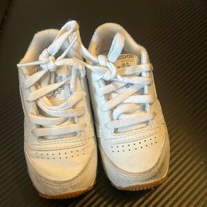 Baby Reebok size 5